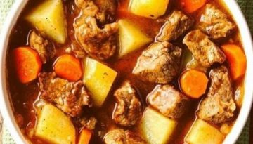 Close up photo of beef stew