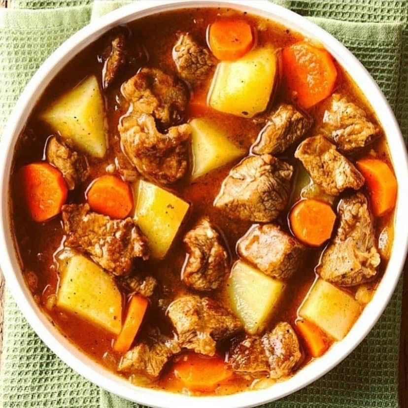 Close up photo of beef stew